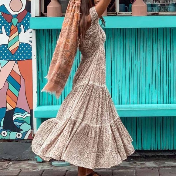 boho gypsy leopard print off shoulder maxi dress - Picture 4 of 9